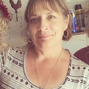 Meet your Posher, Mara